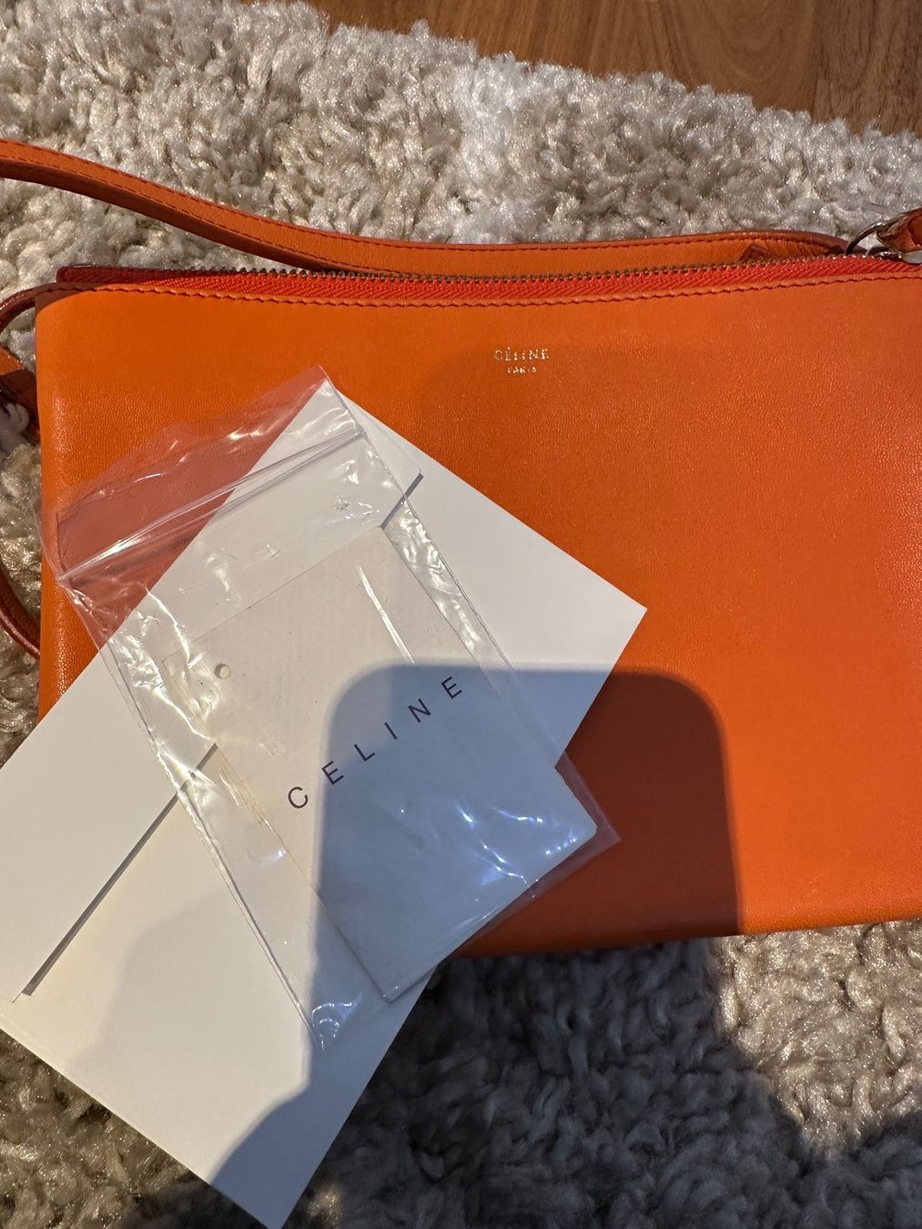 Celine Taschen für Damen: Celine Trio Tasche Orange – Gebraucht aus Hittnau von LuxAndMore 4