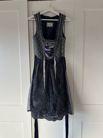 Elegantes Dirndl Marjo Gr. 38  wie neu