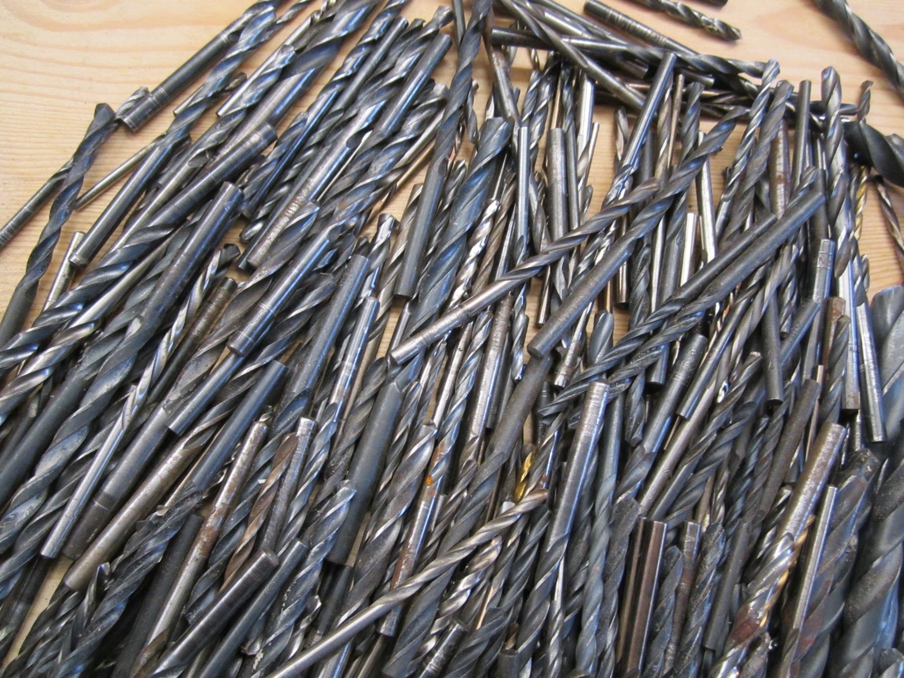 Alle Werkzeuge: Diverse Eisenbohrer 2mm - 10mm 2,4Kg – Gebraucht aus Zuchwil von Bobi11 1