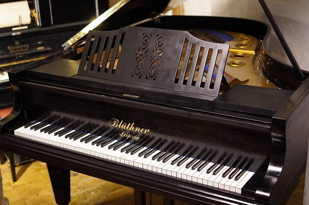 Strumenti musicali: Flügel Blüthner 190cm  – Usato da Küttigen venduto da PianoSarbach 1