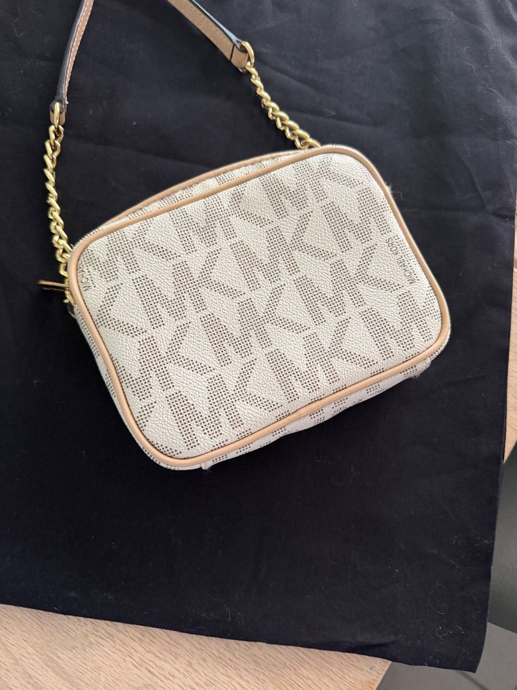 Taschen für Damen: Michael Kors Tasche – Gebraucht aus EPTINGEN von Alex700 1