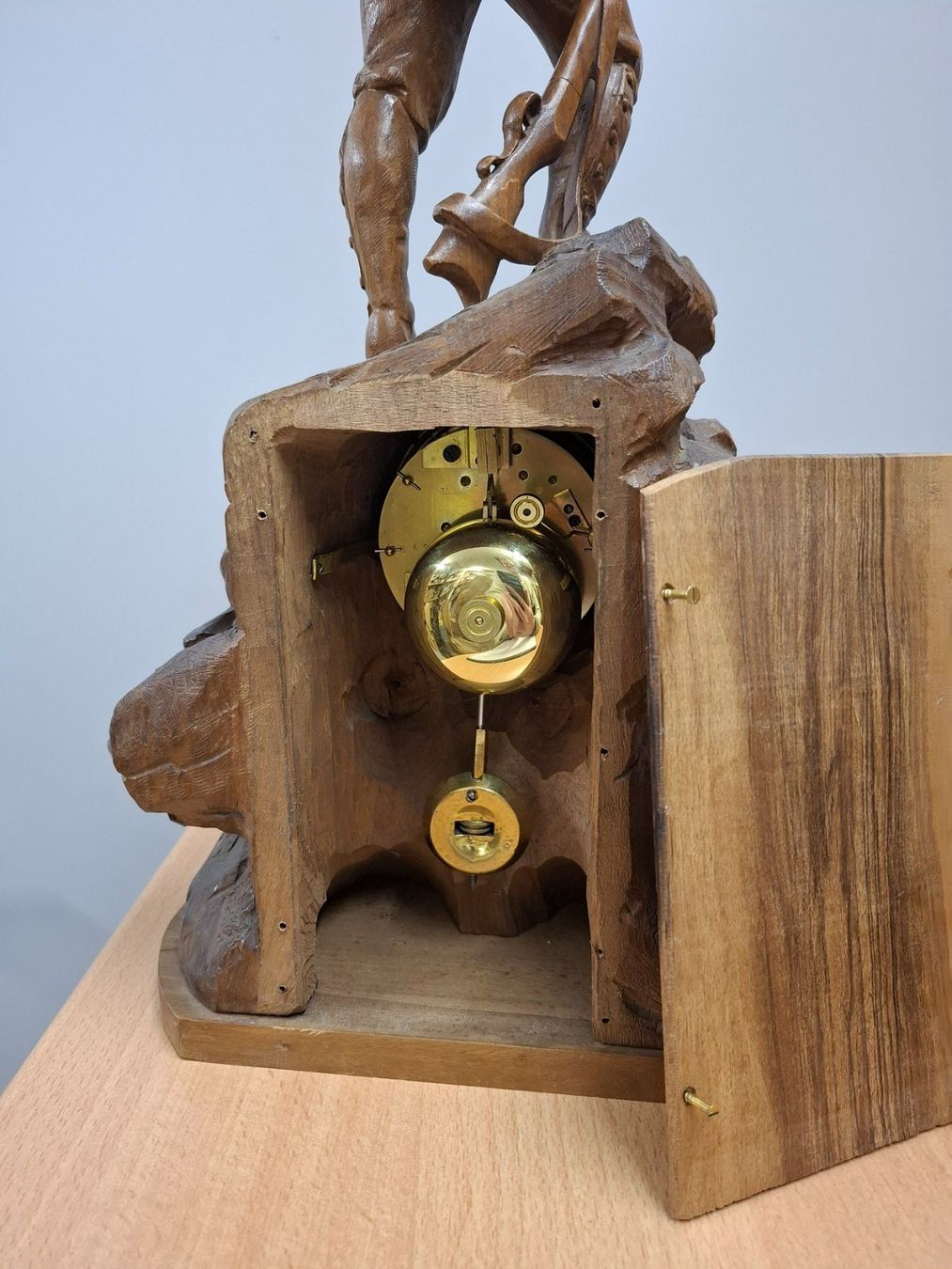 Orologi da terra & Orologi da parete: Antike Uhr Pendule mit Jäger und Gemse – Usato da Büron venduto da Liv7 4
