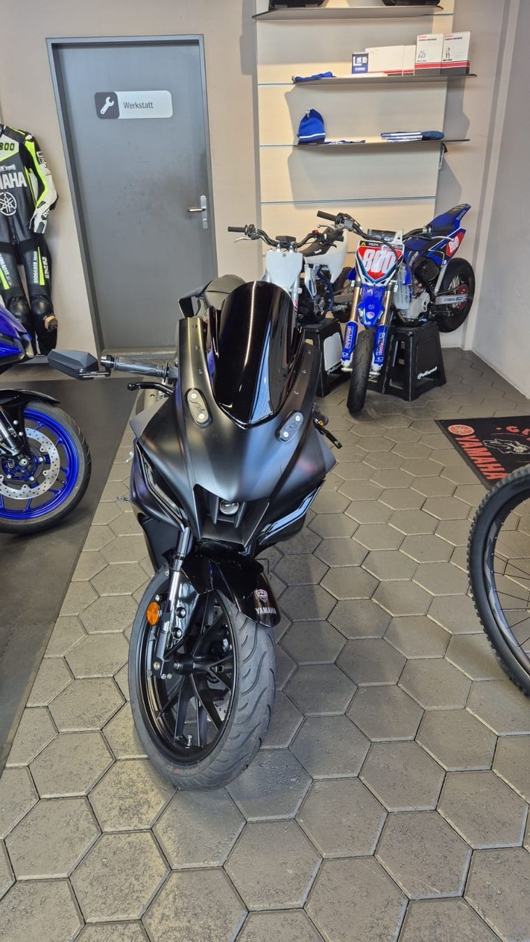 Yamaha Strada: Yamaha R-125/ 609 Km/ mit Garantie – Nuovo (secondo la descrizione) da Oftringen venduto da Mrg3 1