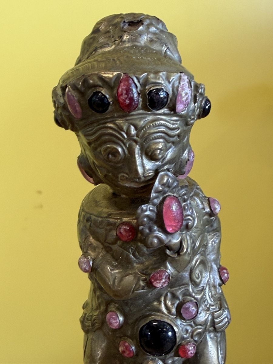 Figurines: Antik Figur mit Schmucksteinen, 20cm. – D'occasion à Strengelbach par RaenAntikDesign 6