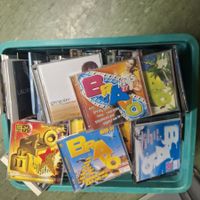 ganze Kiste mit Bravo Musik Orinal und selber aufgenommen