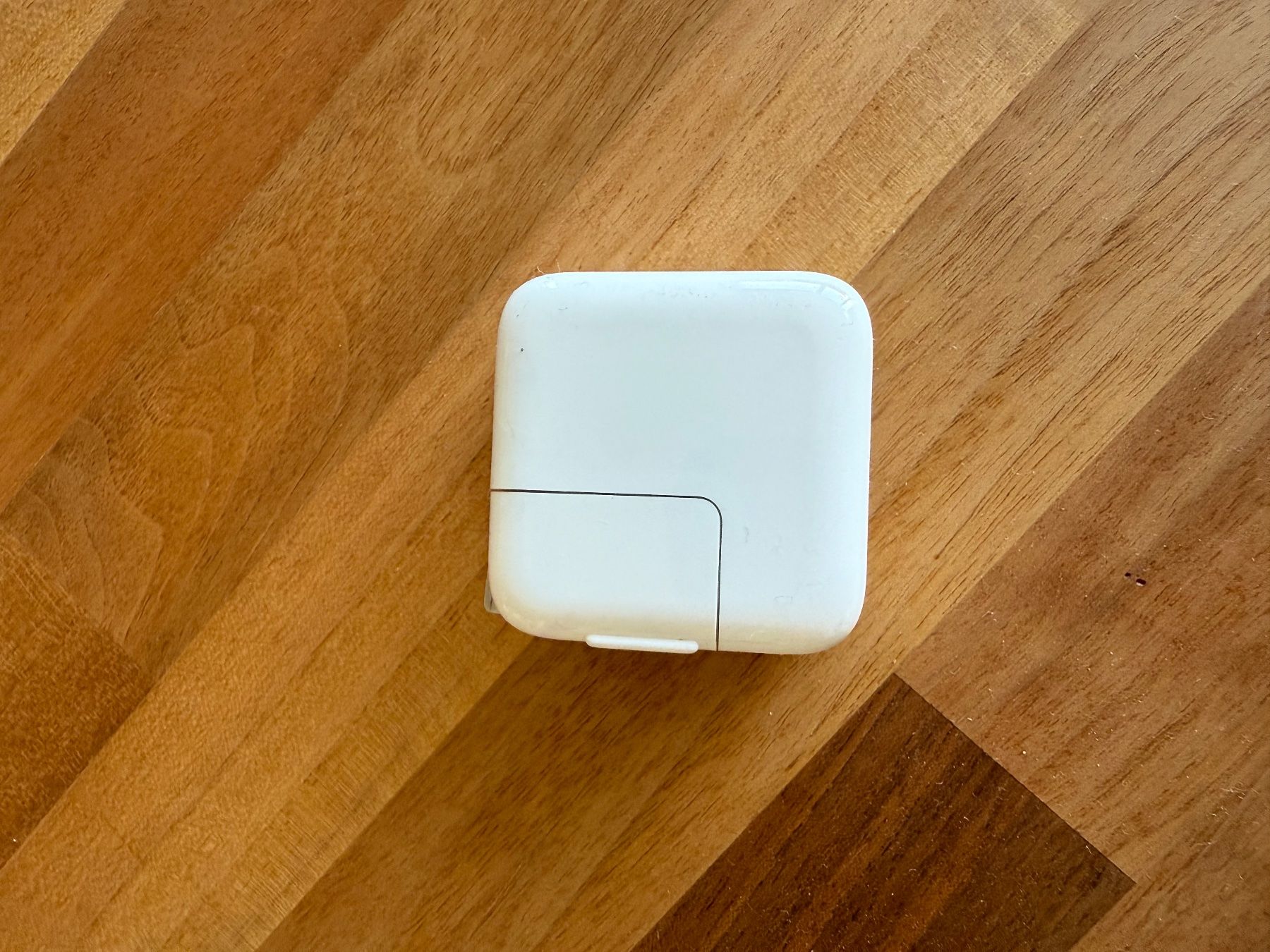 Apple Laufwerke & Adapter: Original Apple 12W USB Power Adapter (US Version) – Gebraucht aus Baar von s-nadine 5