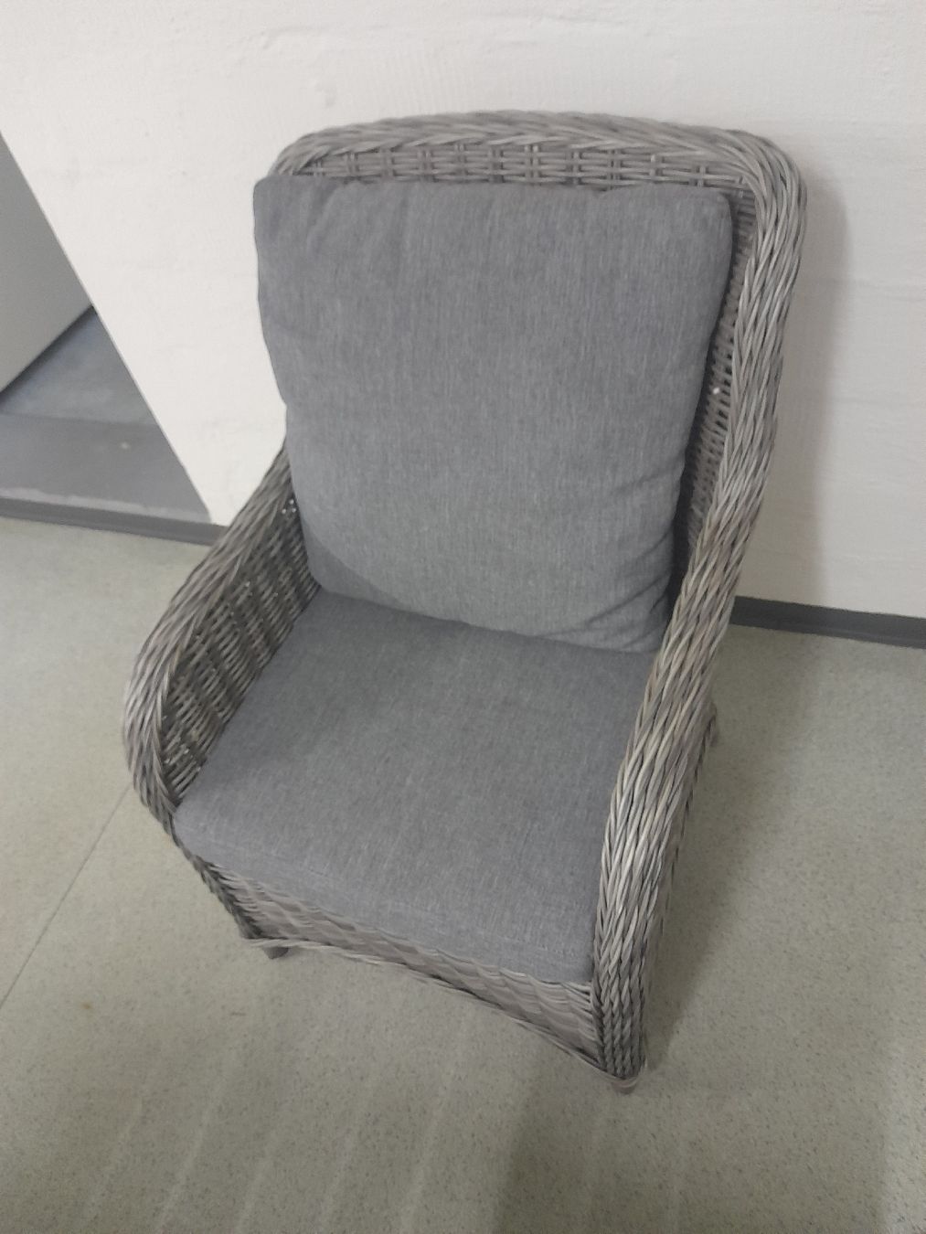Set di tavolo e panche: Garten Möbel – Usato da Glattbrugg venduto da B_B 2