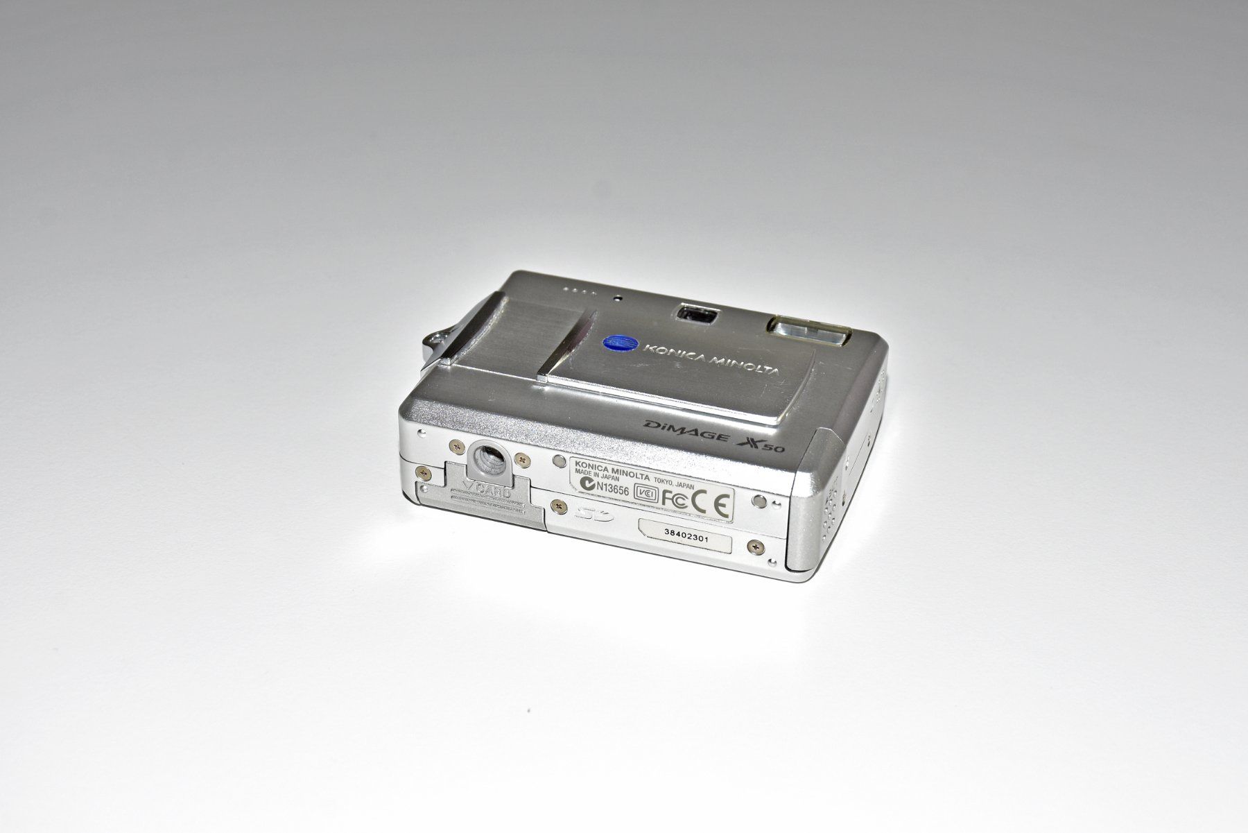 Minolta Fotocamera: Konica Minolta DiMAGE X50 5.0 MP Digitalkamera CCD Sensor – Usato da Dietikon venduto da ruvostar 4