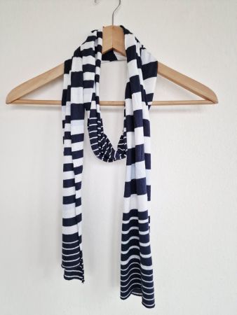 Damen Schal von Cecil ca. 25cm x 180cm Dunkelblau Weiss