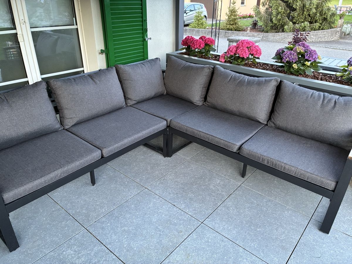 Divani: Lounge L-Form – Usato da Däniken SO venduto da oliboli04