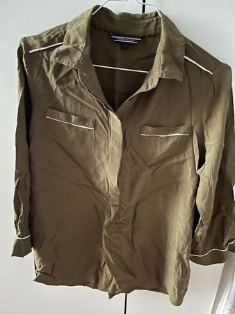 Stylische Tommy Hilfiger Bluse Olivgrün Gr. M