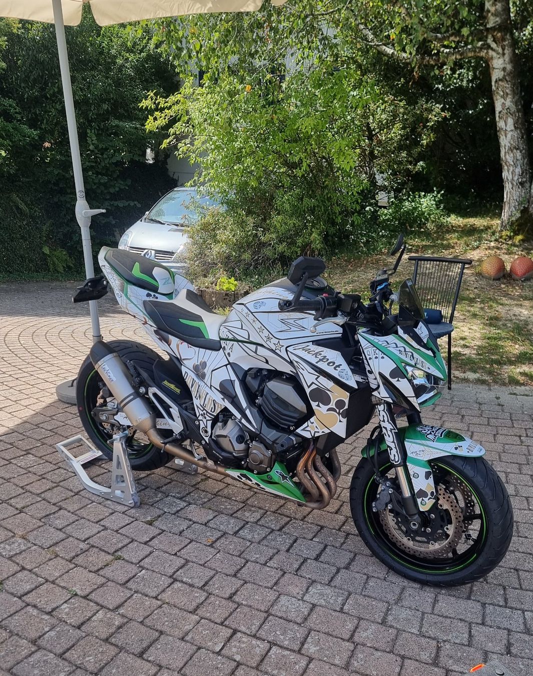 Kawasaki Strada: Kawasaki Z800 - Configuration UNIQUE – Usato da Pully venduto da Arkasia_8