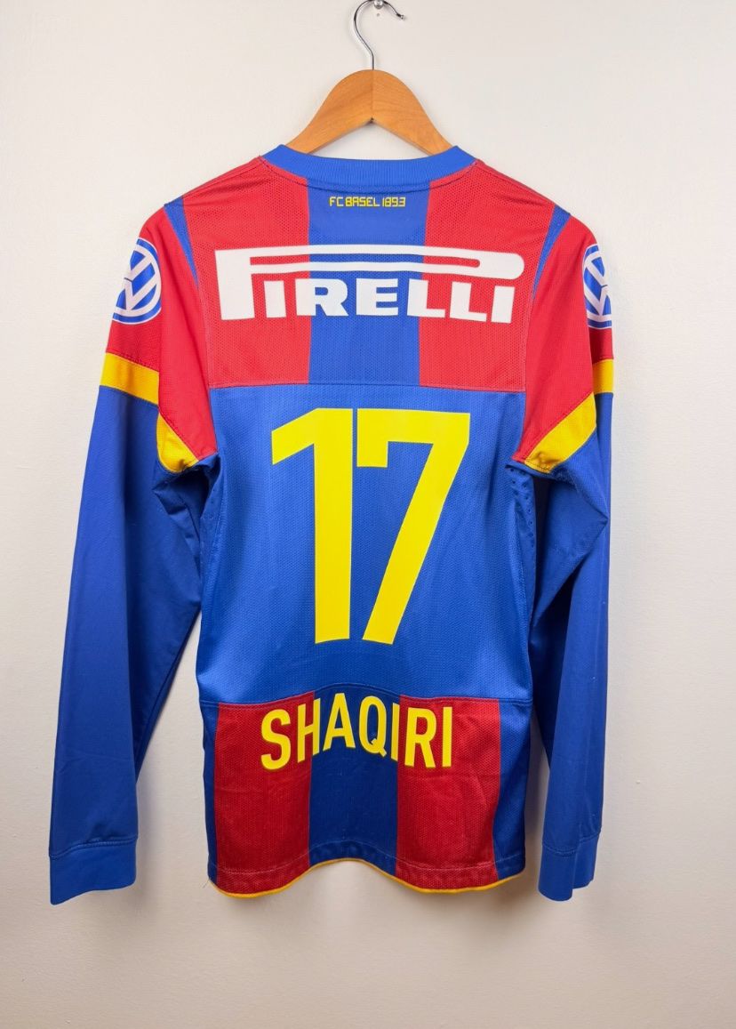 Canottiere & Pantaloni: FC BASEL Shaqiri #17 2012 Trikot – Usato da grandvaux venduto da SwissOnTracksHO