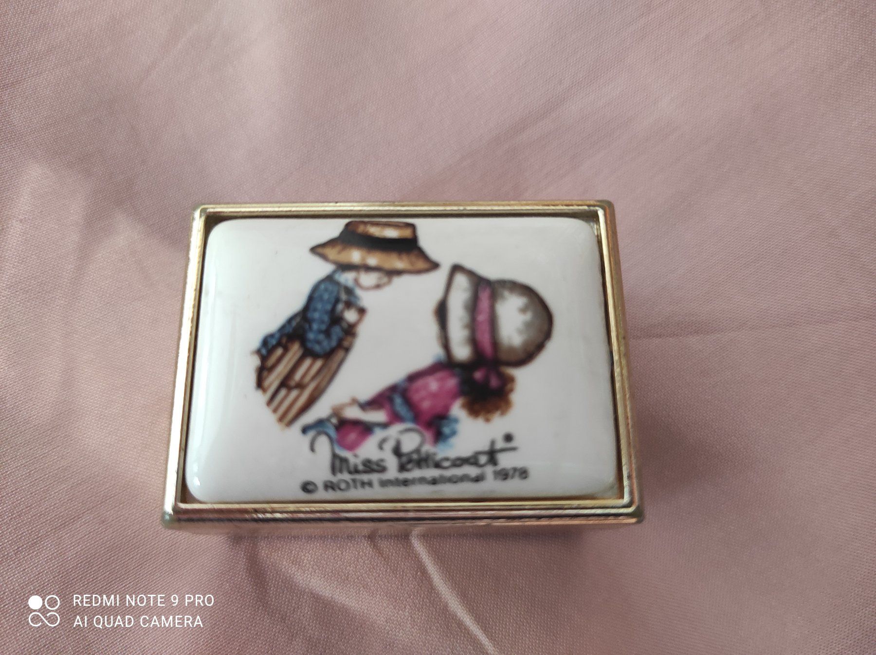 Altro in Cosmetici & Cura: Pillendöschen / Petite boîte à pilules – Usato da Porrentruy venduto da Olifante 1