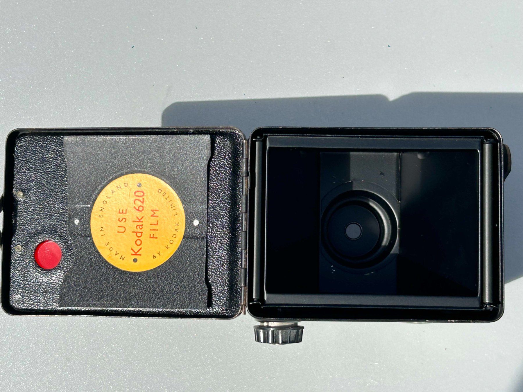 Kodak Fotocamera: Kodak Brownie SIX-20 Model C Kamera – Usato da Zürich venduto da Cjjgj 3