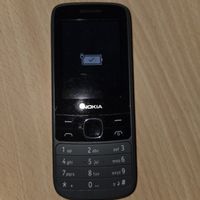 Nokia 225 4G Mobiltelefon gebraucht mit Zubehör