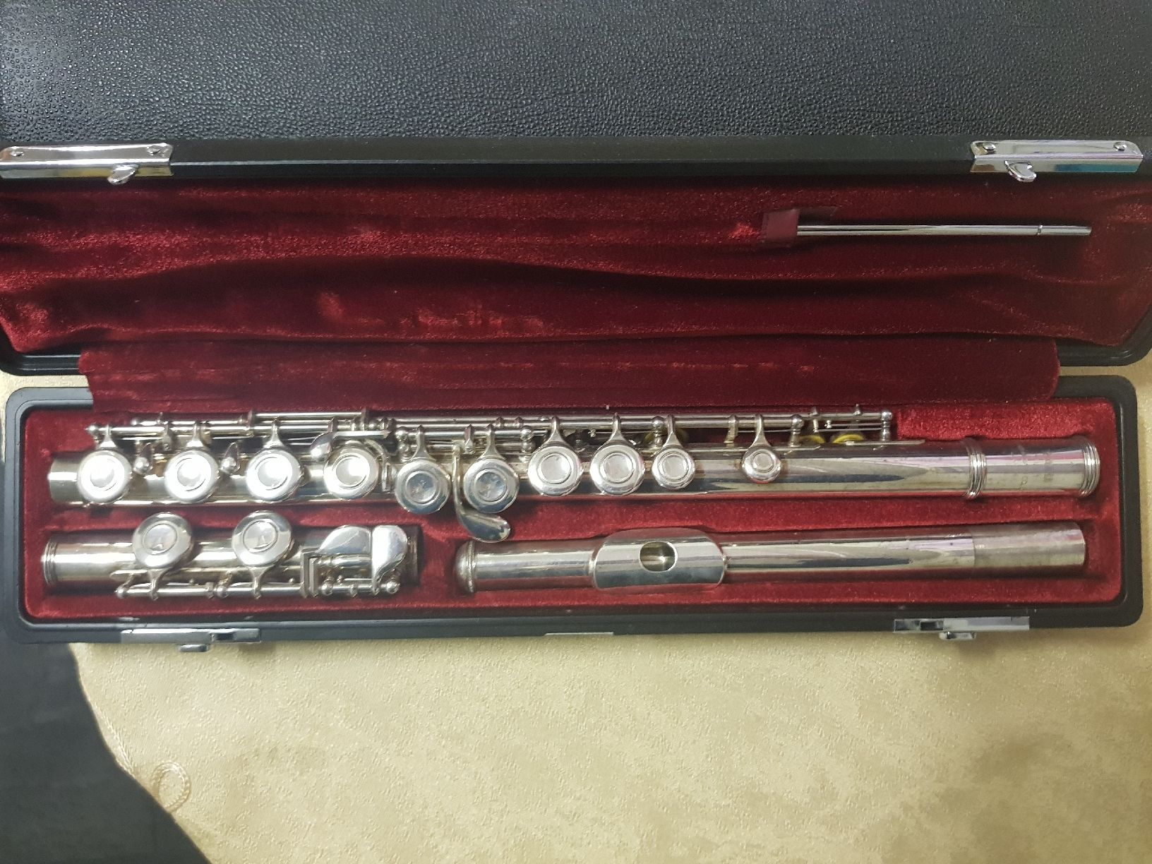 Yamaha Strumenti musicali: HAUSRÄUMING - YAMAHA Querflöte – Usato da Brunnadern venduto da raf_ztp7