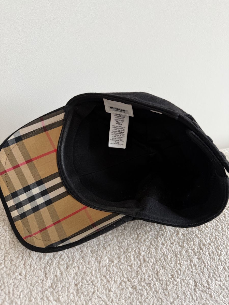 Burberry Copricapi, berretti & cappellini: Burberry TB Logo Embroidered Baseball Cap, Grösse M – Nuovo (secondo la descrizione) da Zürich venduto da gilbert_co 1