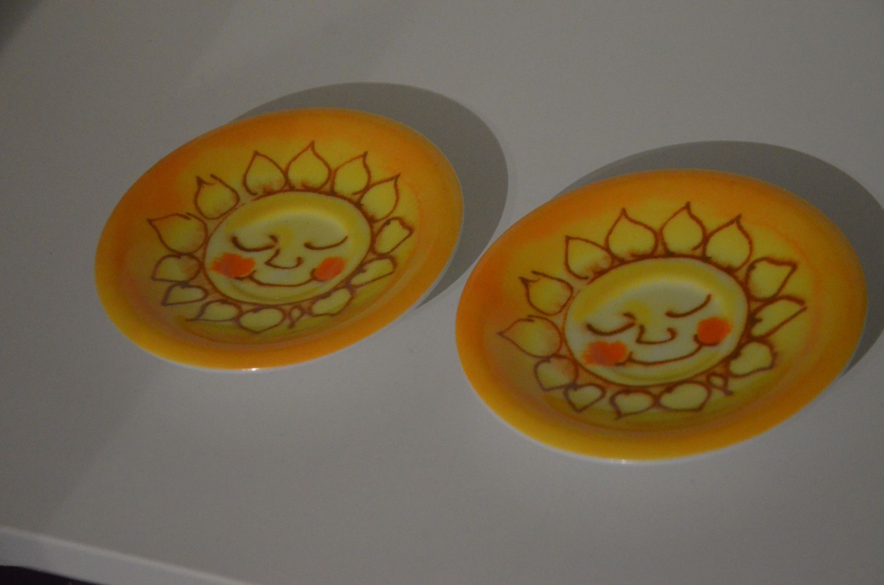 Piatti: 2 KLEINE TELLER SONNE THUN – Usato da Chiasso venduto da Dolly015