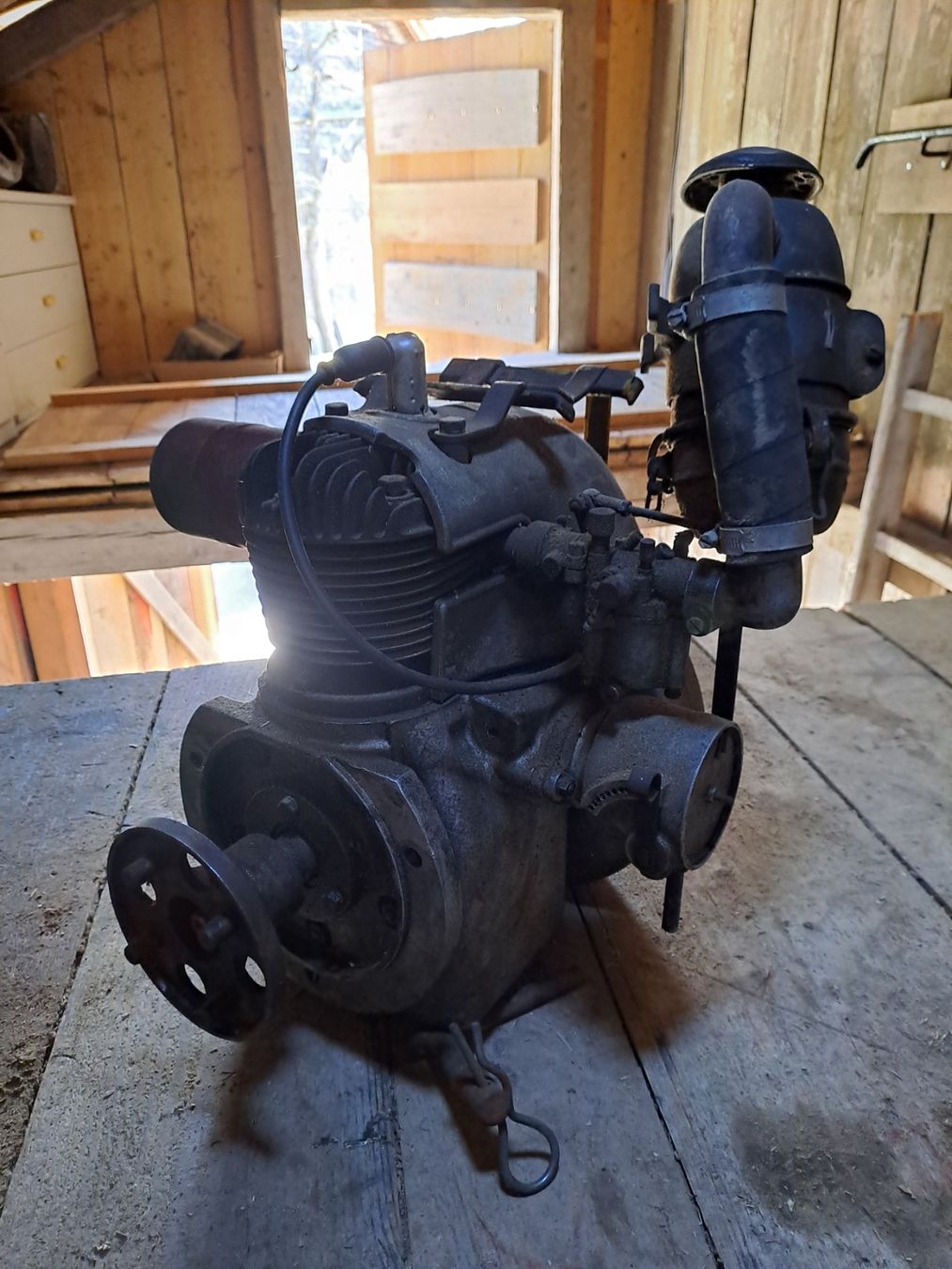 Motoren: Universal Motor D6 – Gebraucht aus Ganterschwil von Salis502 3