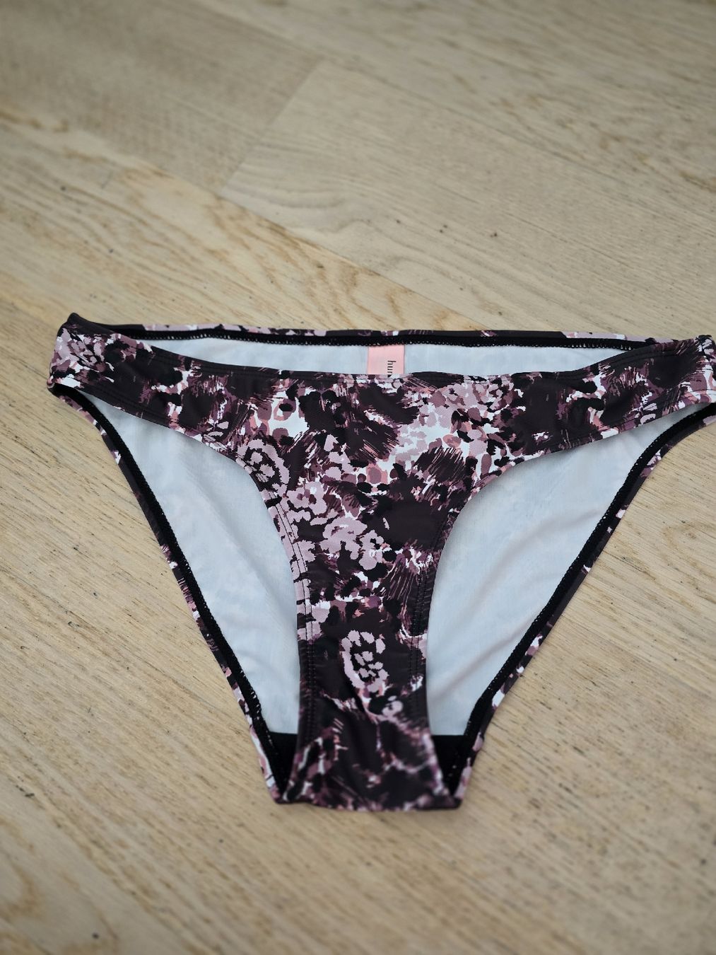 Hunkemöller Badekleider & Bikinis: Hunkemöller Bikini Hose - Grösse M – Neu und originalverpackt aus Rickenbach b. Wil von Kth_v8