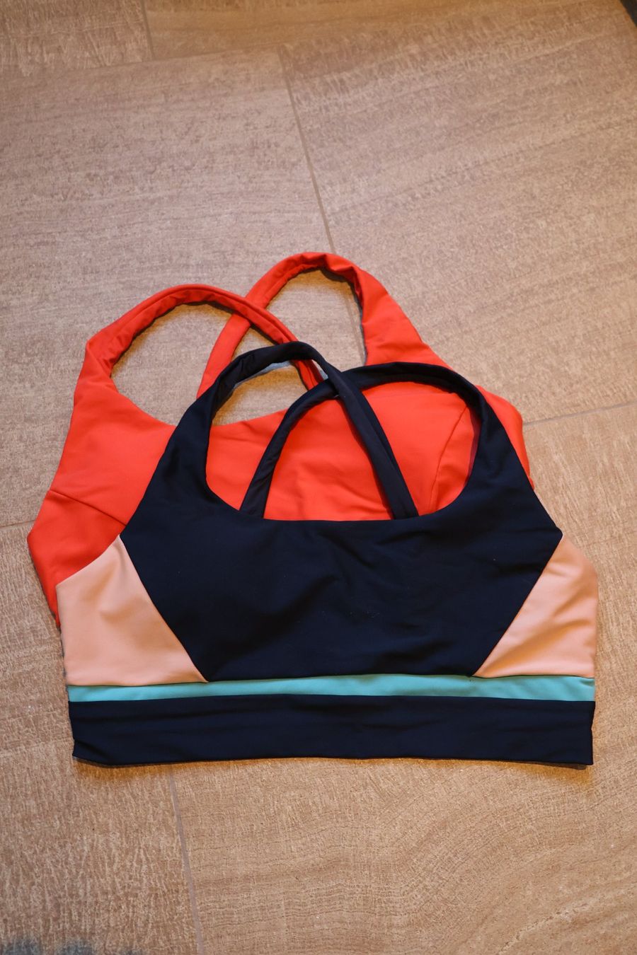 Sonstige Unterwäsche: The Upside Sport-BH Set – Gebraucht aus Winterthur von jul_v9wx