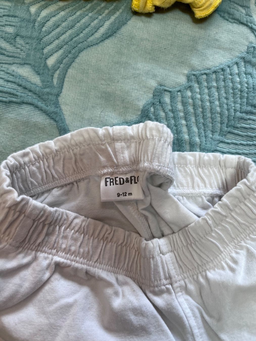 Pantaloni: 3 x leichte Sommershorts, Größe 80 – Usato da Umiken venduto da deb_57xk 7