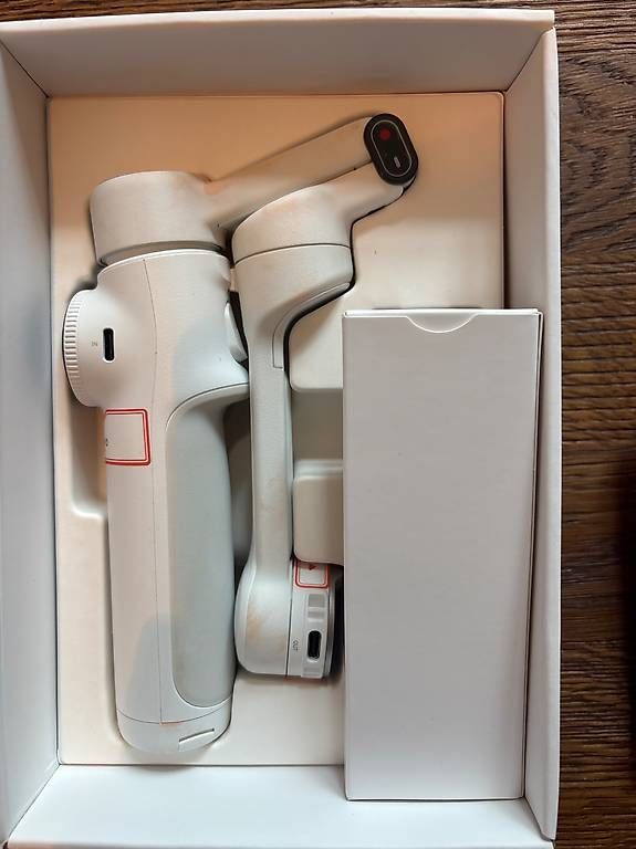 Insta360 Halterungen: Insta360 Flow 2 AI Tracker Kit – Gebraucht aus Bern von fabian.b.schneider 2