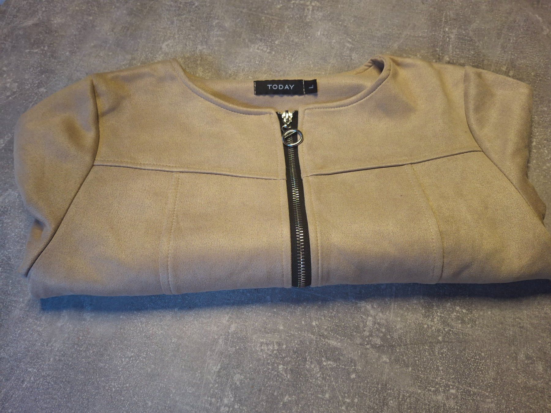 Jacken: Veste légère imitation daim taille L marque Today – Gebraucht aus Villiers von san_jn5w 7