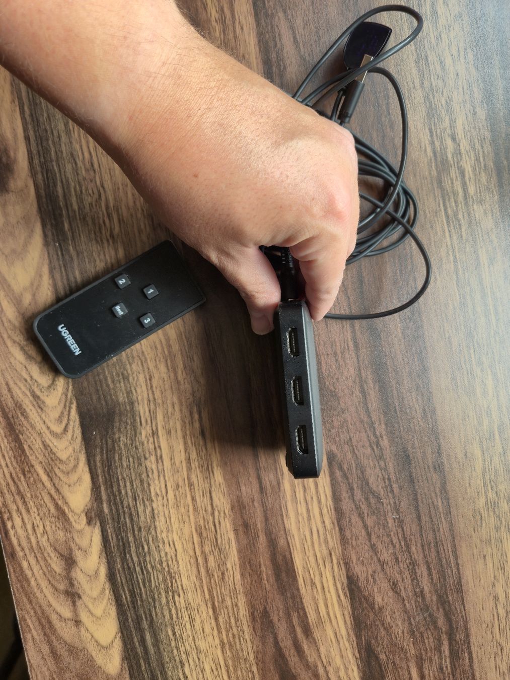 Ugreen Adapter: Ugreen HDMI Switch 3 in 1 – Gebraucht aus Yverdon-les-Bains von Dormondm 1