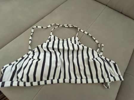 Bikini-Oberteil von Decathlon, 80D, blau-weiss gestreift