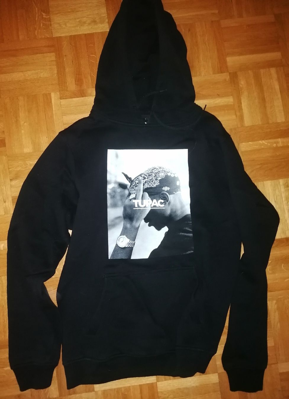 Champion Lotti di vestiti: Lot de 4 sweats à capuche taille M – Usato da Ecublens VD venduto da Loic_LivresEtLettres 6