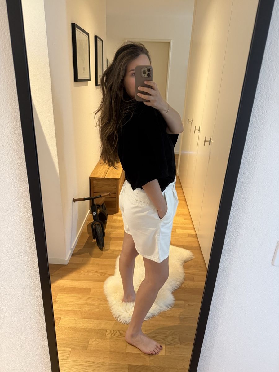 Zara T-shirt: ZARA Damen Oberteil Schwarz Grösse M – Nuovo (secondo la descrizione) da Uster venduto da CharlotteVN 2