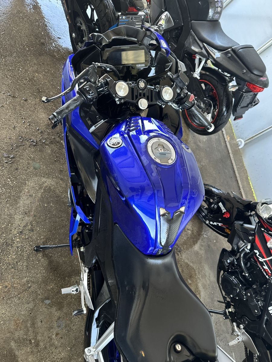 Yamaha Strada: Yamaha YZF-R 125 – Difettoso da Treycovagnes venduto da Campingcar65 2