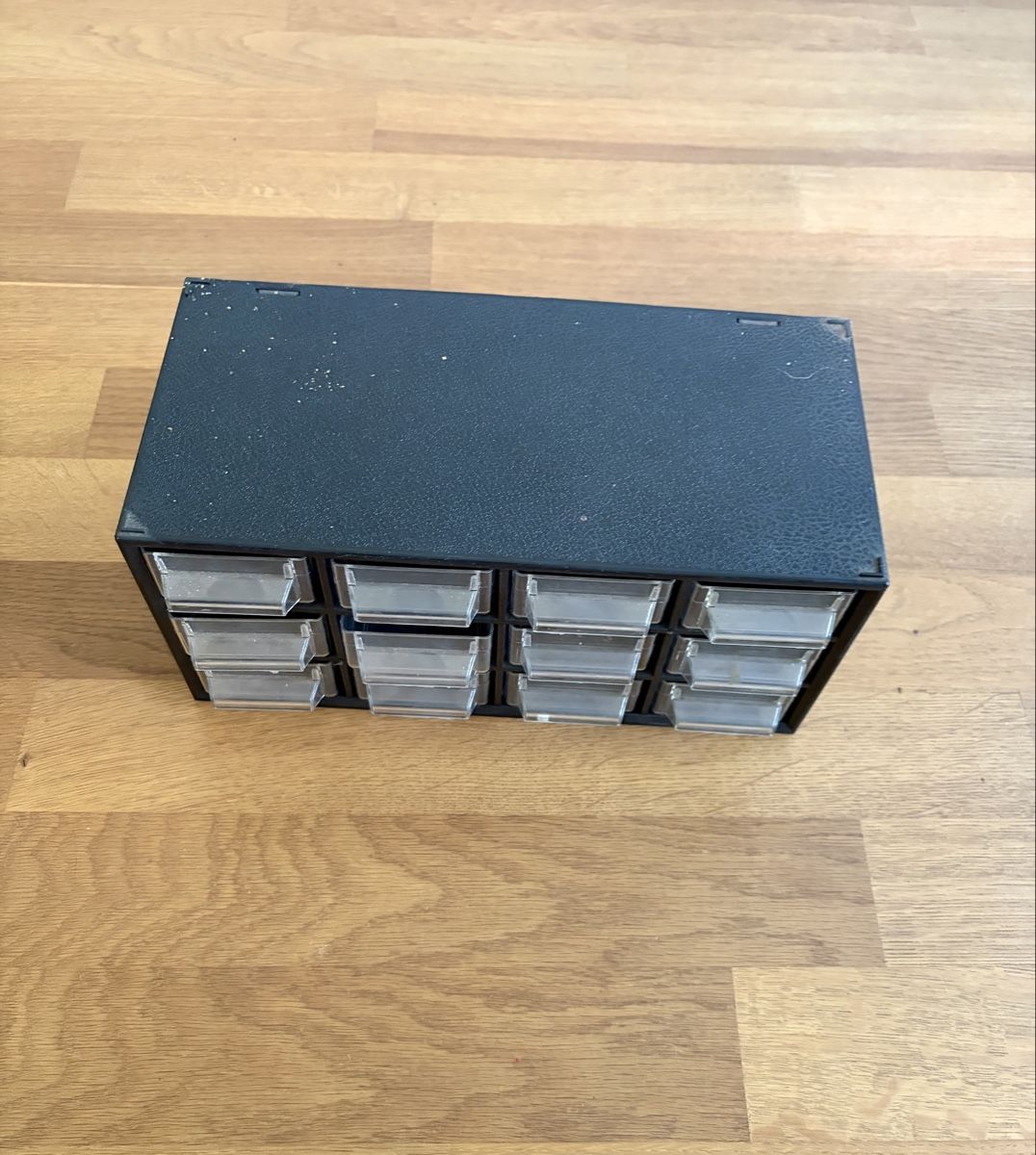 Sistemi di archiviazione:  Lagerbox mit 12 Schubladen  – Usato da Reinach BL venduto da SchnaeppchenScout 4