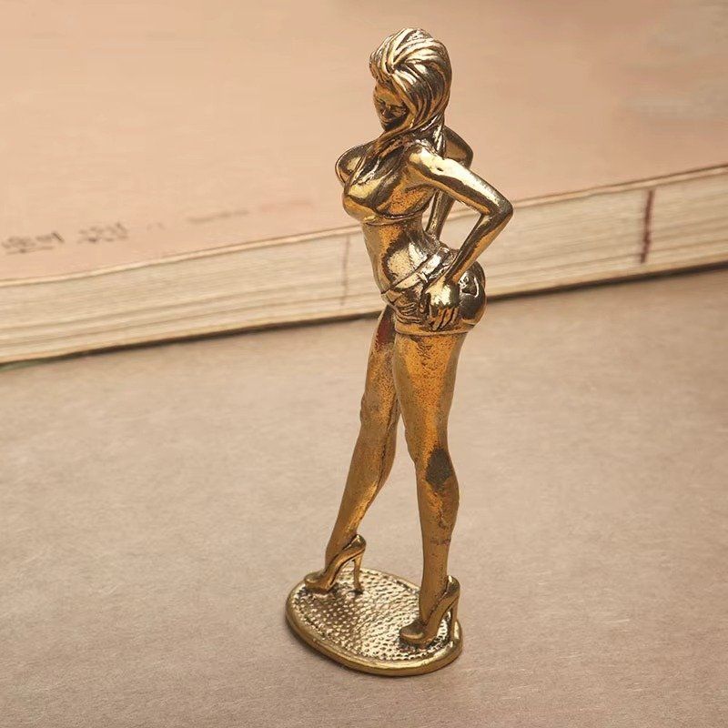 Statuette: Sexy Frau Figur aus Messing – Nuovo (secondo la descrizione) da Uerkheim venduto da Kaufoption 1