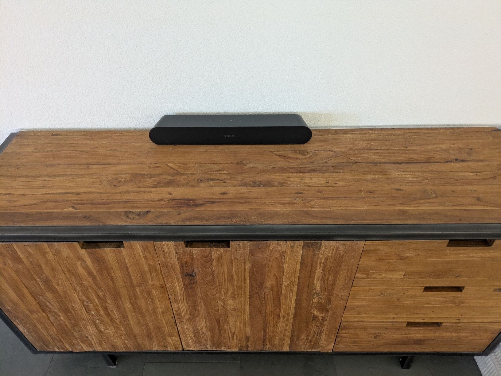 Meubles TV: Sideboard Massivholz – D'occasion à Wädenswil par traviataa 2