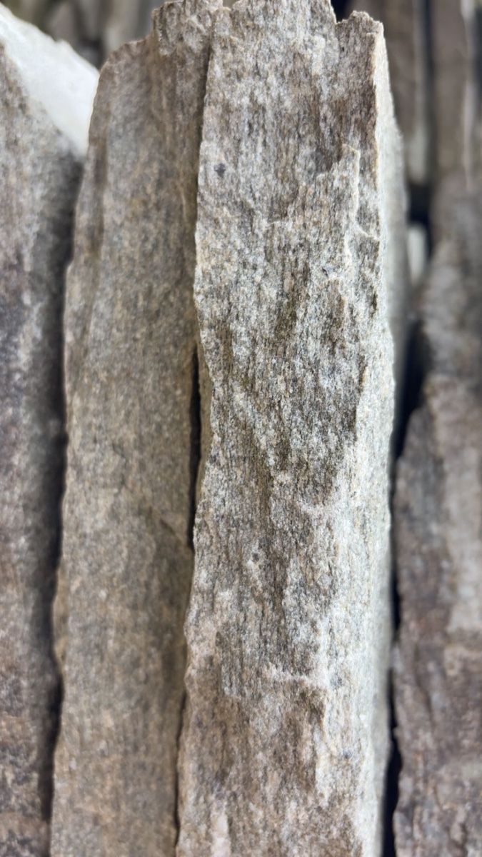 Steine & Dachziegeln: Gneissplatten – Neu (gemäss Beschreibung) aus Sulgen von fab_5rdb 2