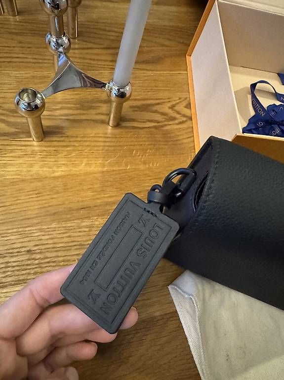 Borse: Louis Vuitton - Umhängetasche NEU – Usato da Winterthur venduto da val_8xw5 3
