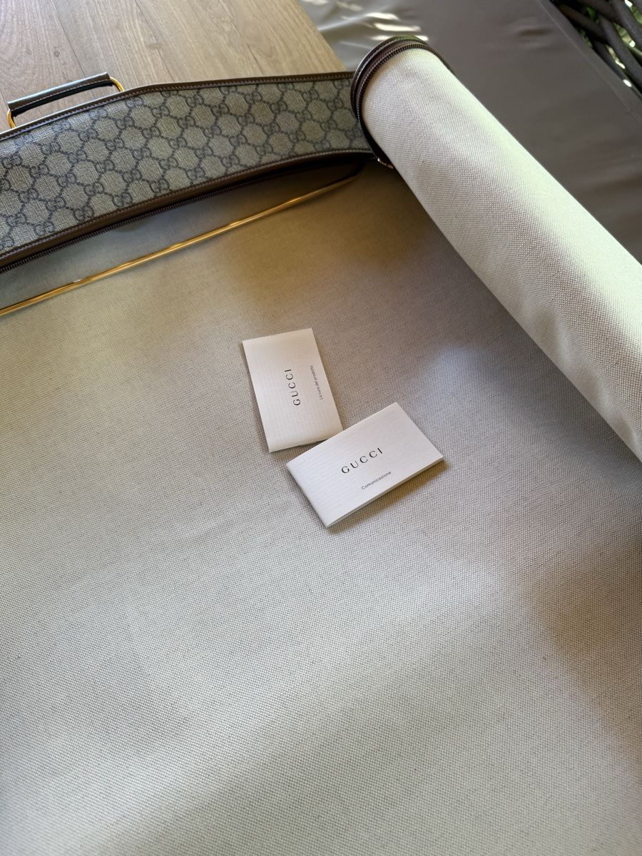 Gucci Borse: Gucci garment beg – Nuovo e nell'imballaggio originale da Mellingen venduto da eli_7hdx 7