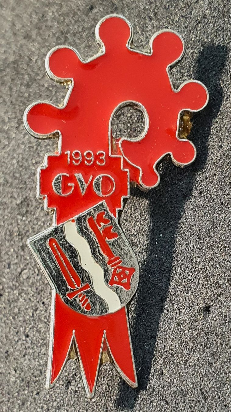 Placchette & Badge: U686 - Pin GVO 1993 Baselland Oberwil – Usato da Reinach BL venduto da Boston-Verkauf