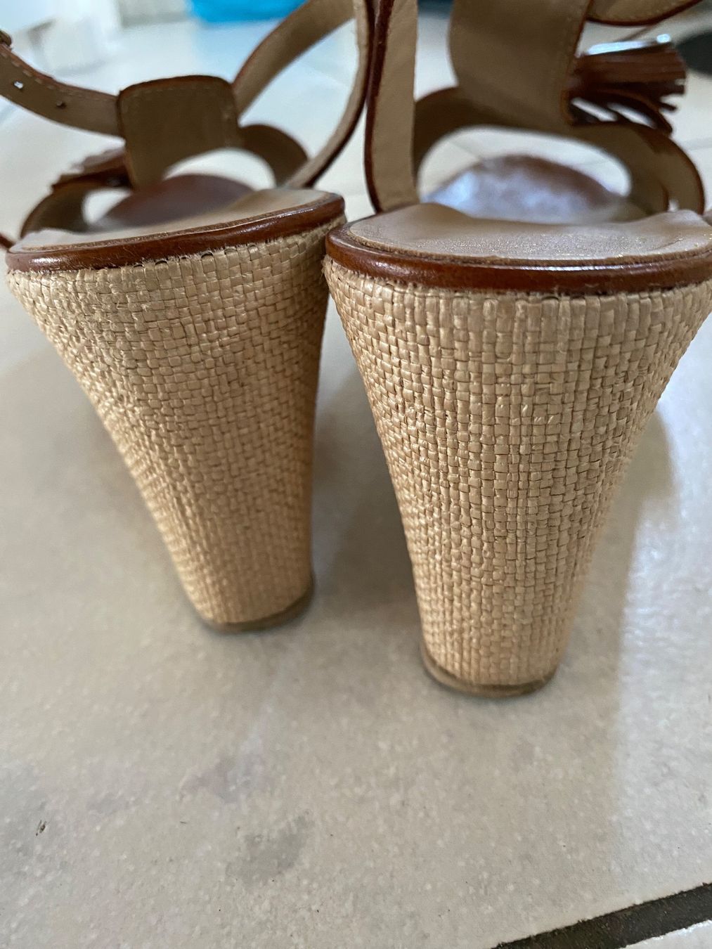 Scarpe da donna: Sandalen mit Keilabsatz – Usato da Sumiswald venduto da sonrisa70 2