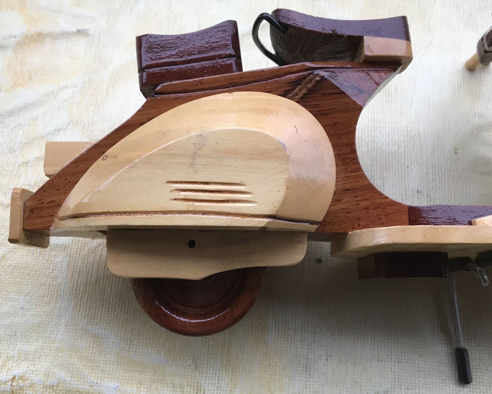 Kit di modellismo & Modellini statici: VESPA AUS HOLZ – Usato da Ostermundigen venduto da wini63 6