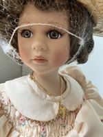RAR Dorothea Sammler-Puppe 105/500 – Porzellan – mit Zertifi