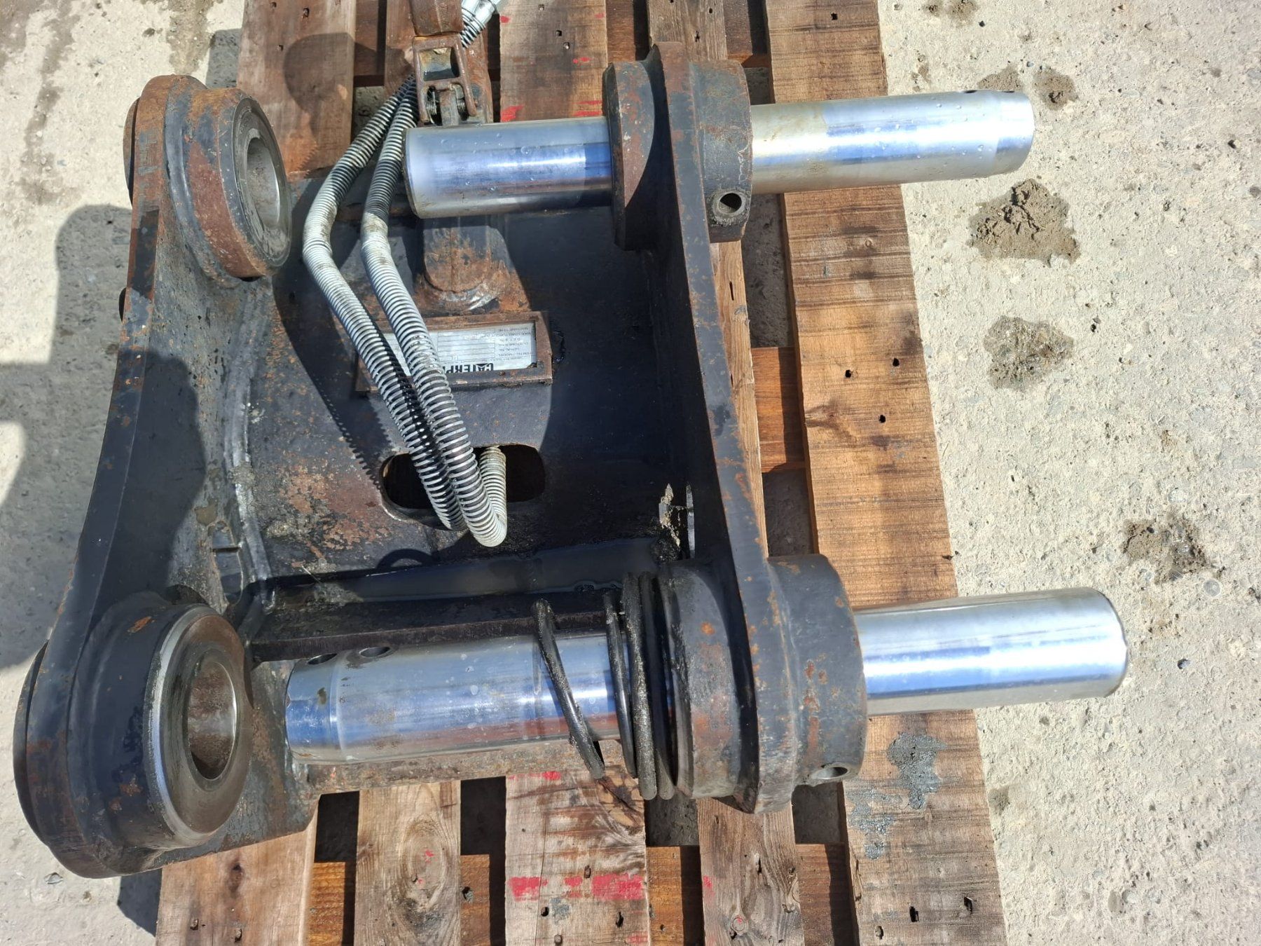 Zubehör Traktoren & landw. Fahrzeuge: Schnellwechsler CW-20S – Gebraucht aus Hasle LU von Arag08 2