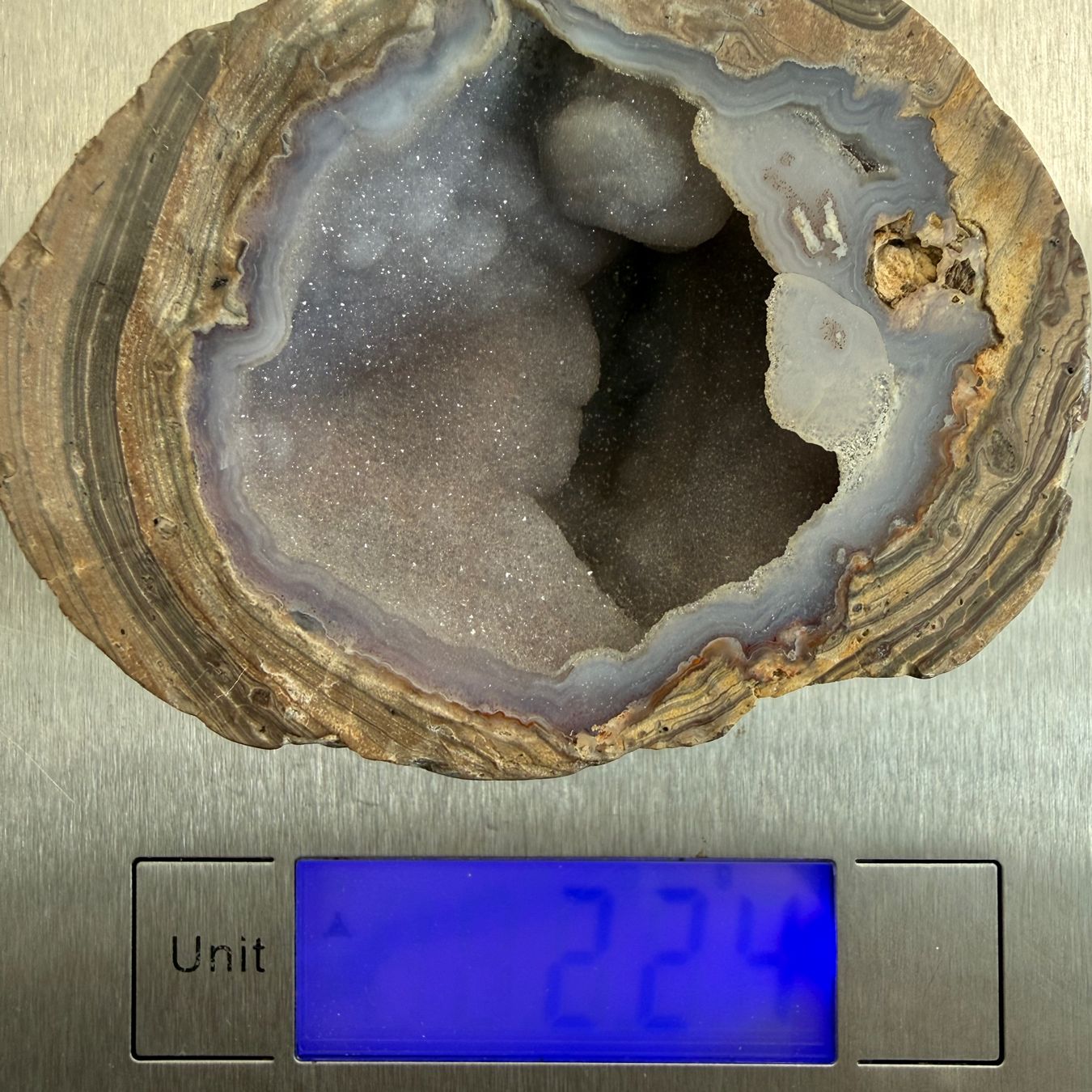 Minéraux & Lithothérapie: Agate (chalcedony) geode with drusic quartz – D'occasion à Vésenaz par RMShop 4