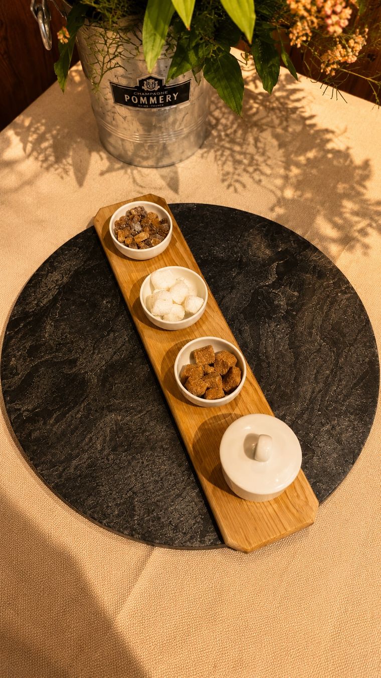 Plateaux: Snack- und Dip-Servier-Set – D'occasion à Pragg-Jenaz par sommerfeld1312