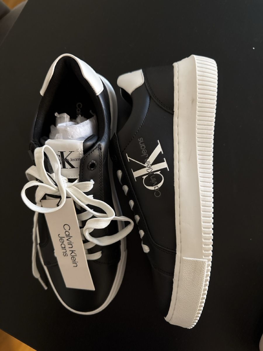 Calvin Klein Scarpe da donna: Calvin Klein schuhe (neu) – Nuovo e nell'imballaggio originale da Biglen venduto da goz_h8dv