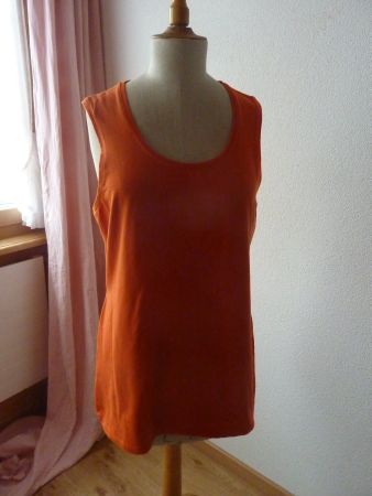 Passport Shirt/ Tanktop 44/46