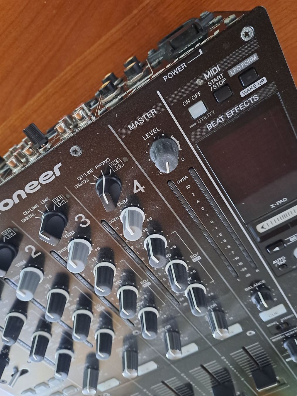 Pioneer Console di mixaggio: Pioneer DJM 900 Nexus – Usato da Ramsen venduto da jacques02 7